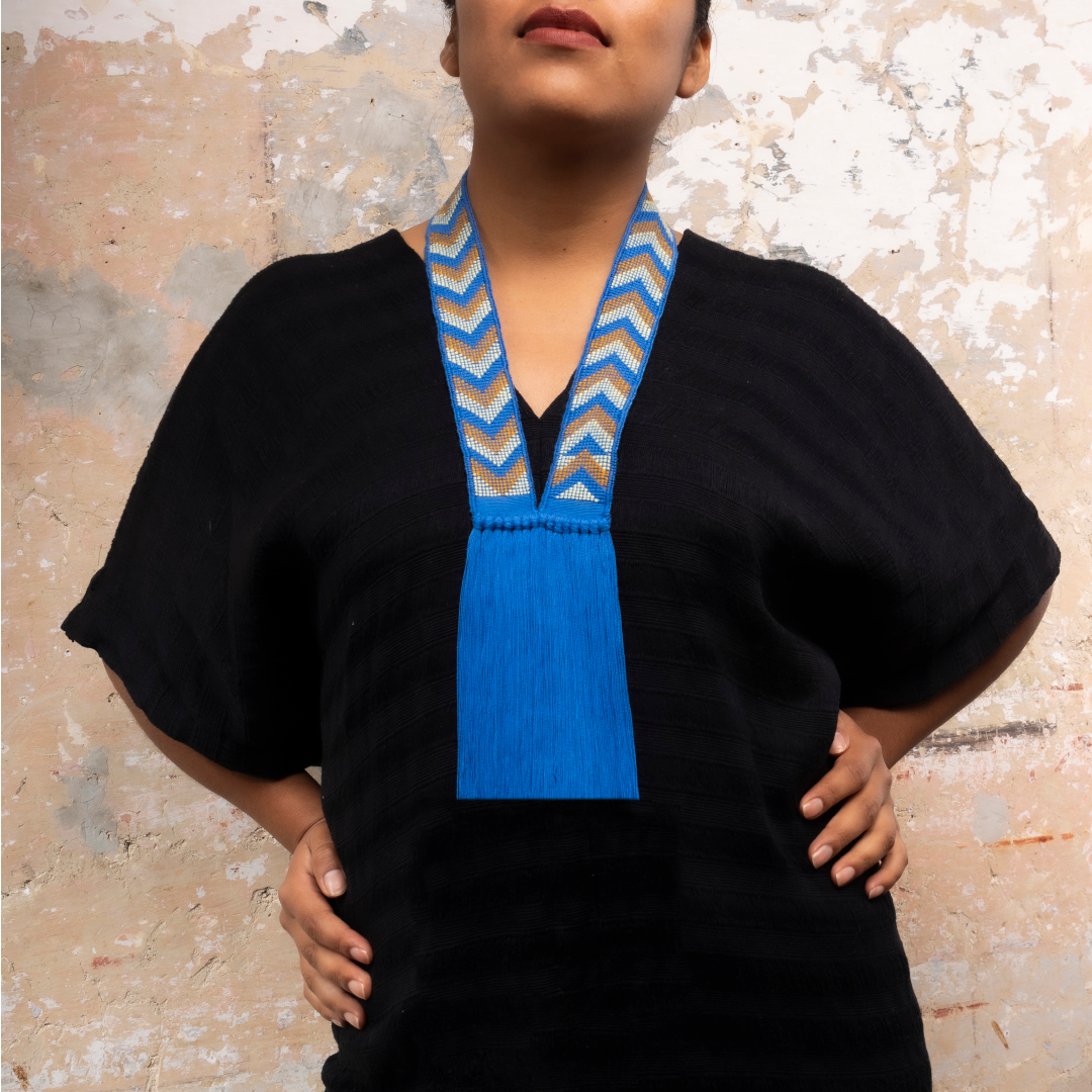 Collar Ascendente Azul