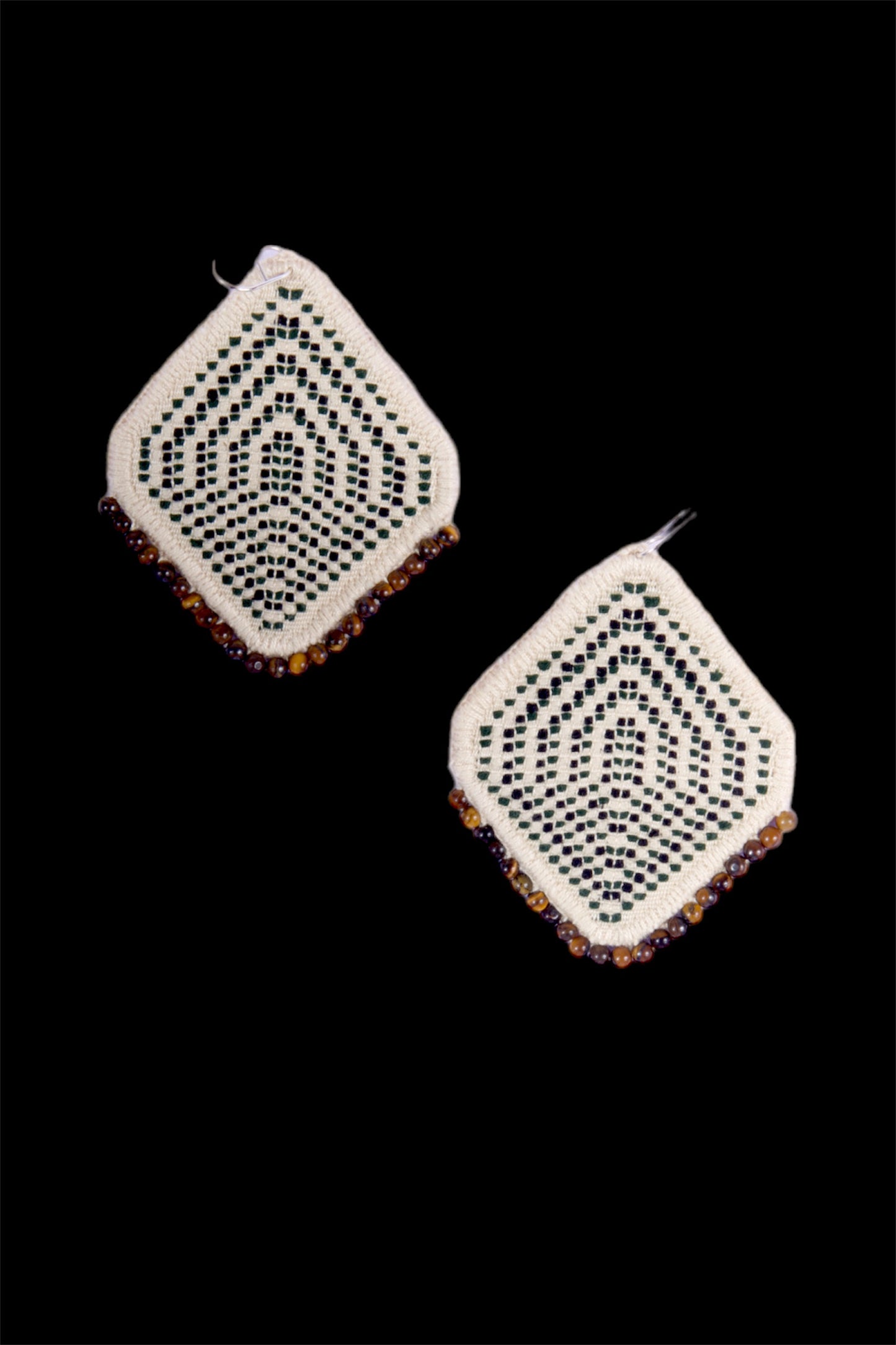 Aretes Diamante Piedra Beige